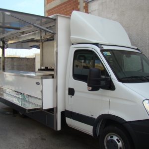 Cucina mobile personalizzata – Catering