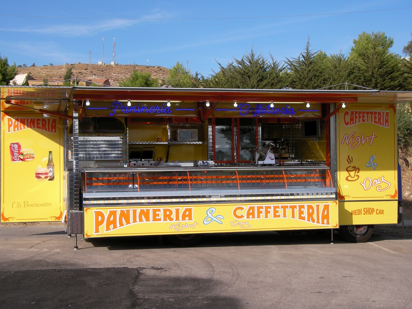 Autonegozio Paninoteca - immagine 5